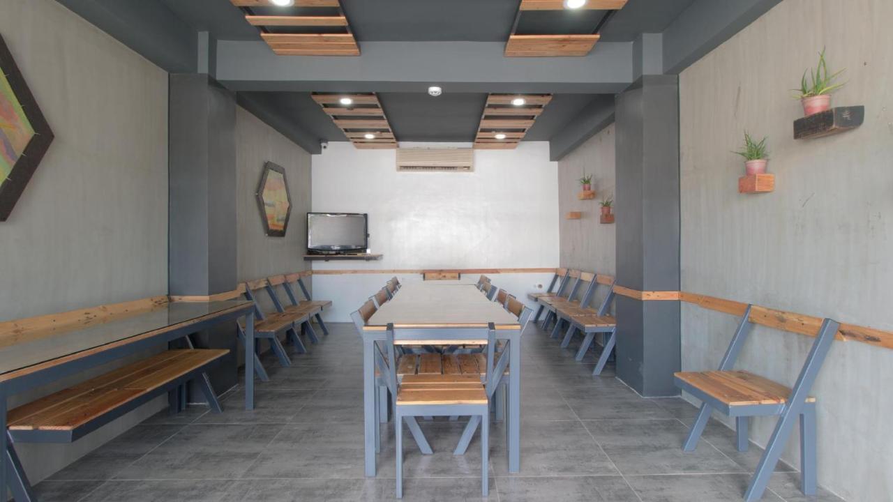 Reddoorz Plus @ Taft North Mandurriao Iloilo City Εξωτερικό φωτογραφία