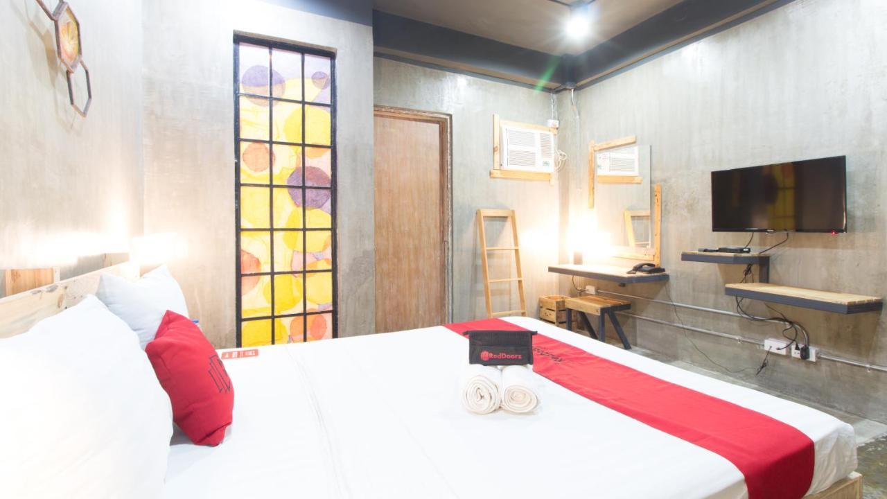 Reddoorz Plus @ Taft North Mandurriao Iloilo City Εξωτερικό φωτογραφία